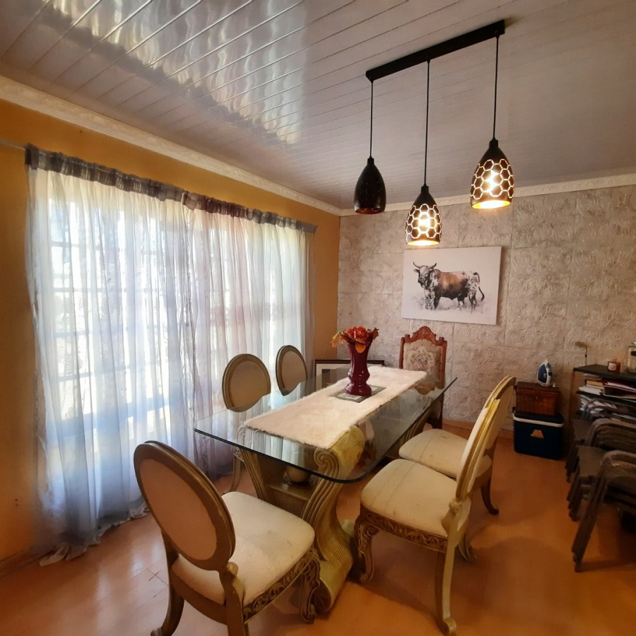 4 Bedroom Property for Sale in Lakeview Free State